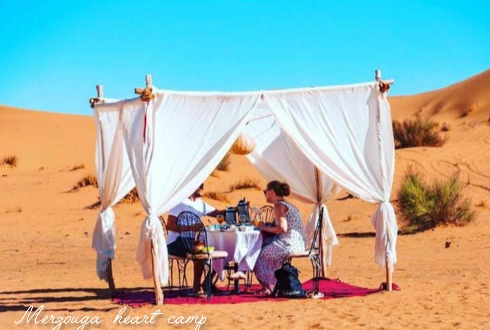 Merzouga Heart Camp エクステリア 写真